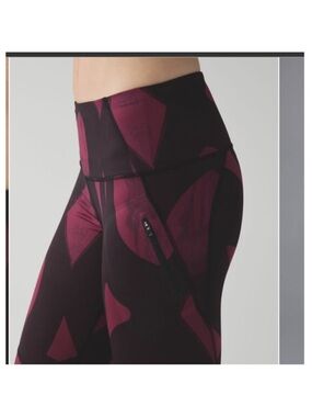 Lululemon All Sport Crop Back Spin Stroke Dashing Purple/Black Leggings Sz 6